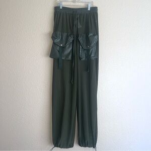 Hot & Delicious Olive Green Ankle Cargo Jogger Pants NWT Sz M